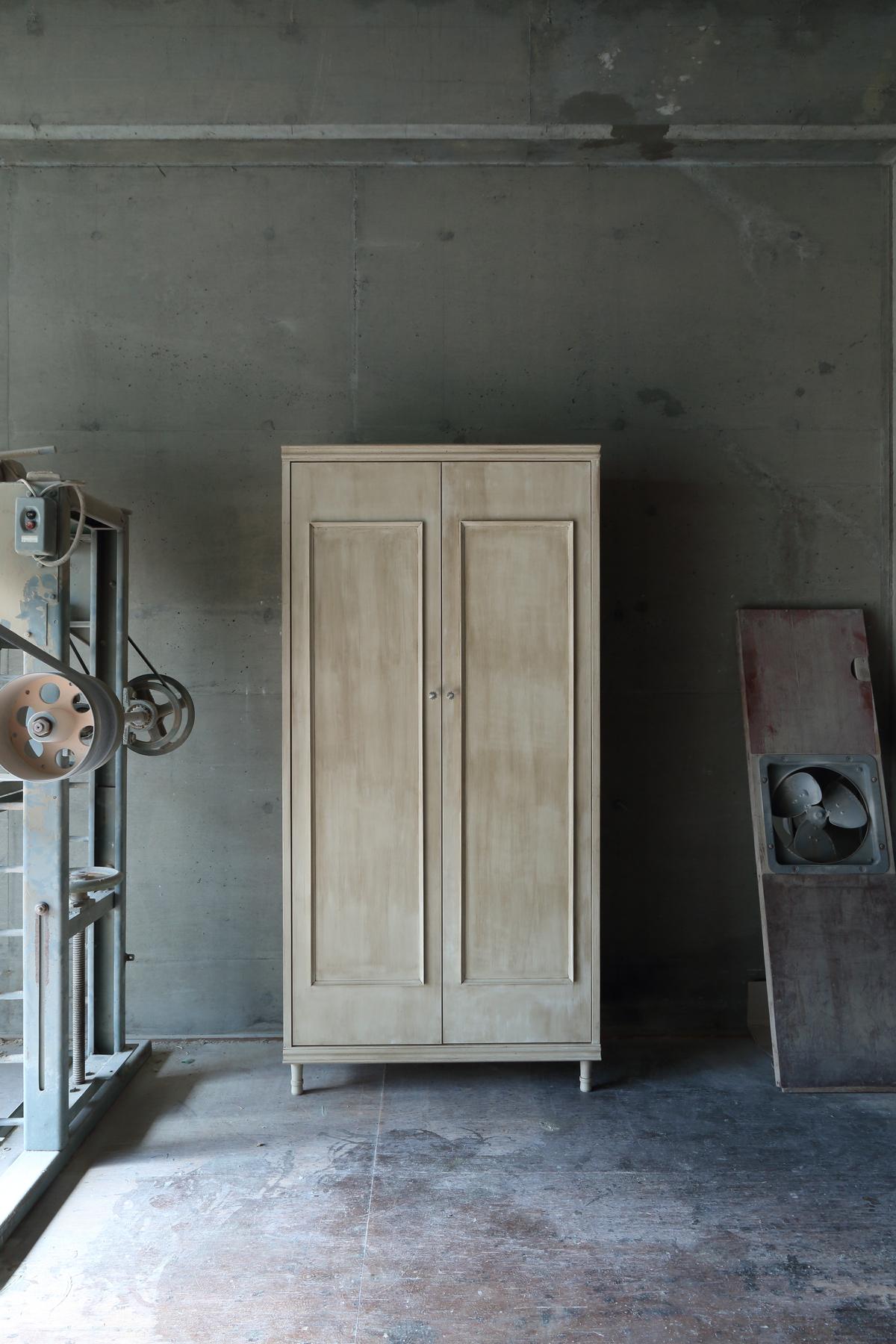 ���e�@�h���b�T�[�@�T�����h���b�T�[�@�X�^�W�I�~���[ ���e�@�J�E���^�[ A�Ŕ� �V���b�v�Ŕ@���ĊŔ@�ؐ��Ŕ@�A�C�A���Ŕ@�X�^���h�Ŕ@���O�Ŕ�