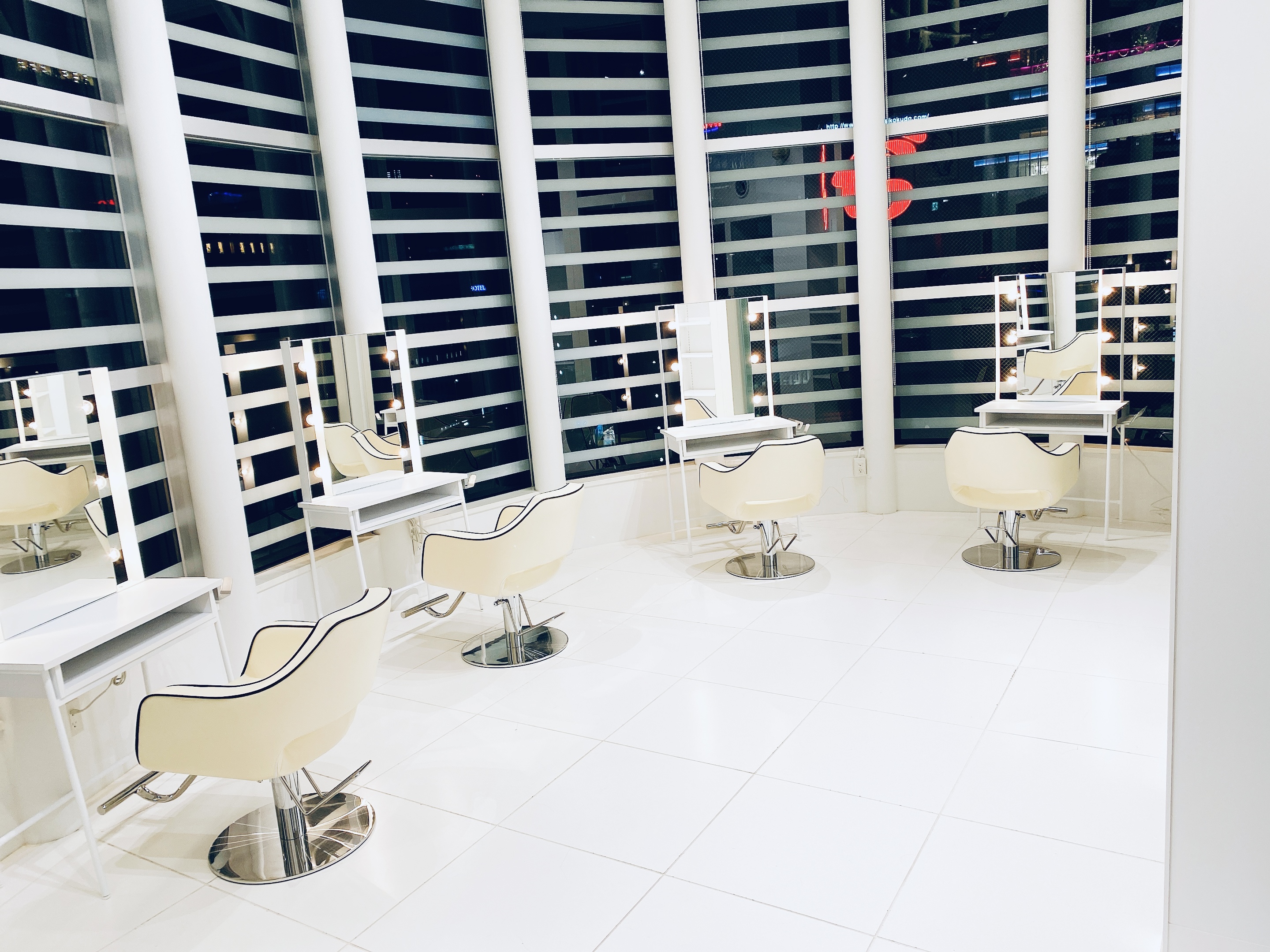 ���e�@�h���b�T�[�@�T�����h���b�T�[�@�X�^�W�I�~���[ ���e�@�J�E���^�[�@A�Ŕ� �V���b�v�Ŕ@���ĊŔ@�ؐ��Ŕ@�A�C�A���Ŕ@�X�^���h�Ŕ@���O�Ŕ�