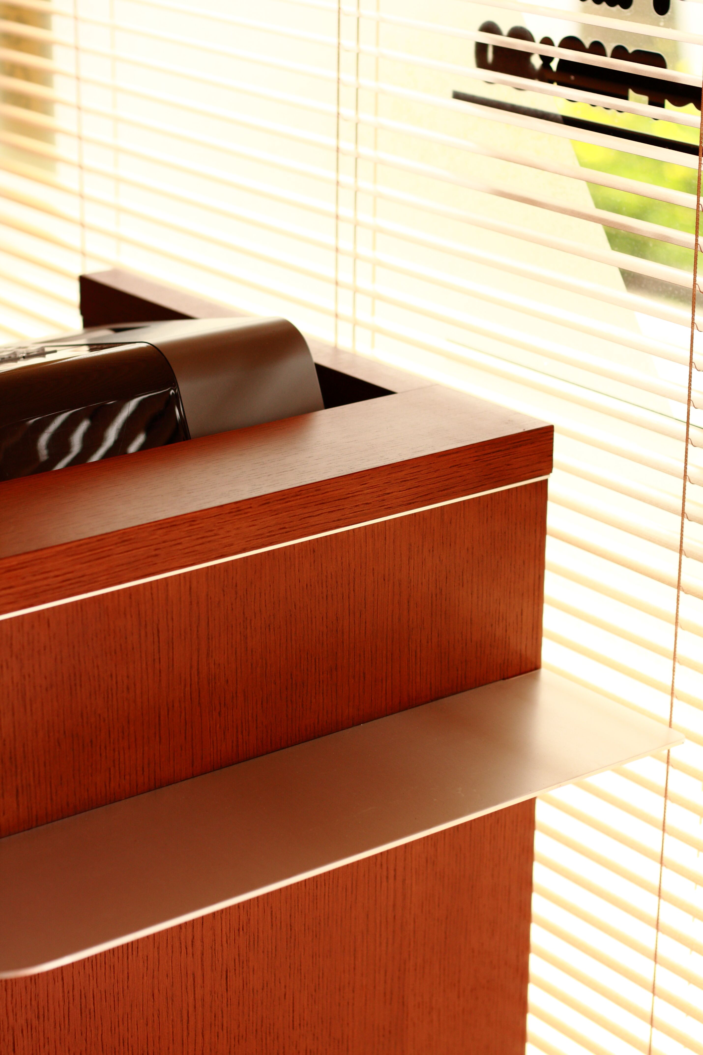 ���e�@�h���b�T�[�@�T�����h���b�T�[�@�X�^�W�I�~���[ ���e�@�J�E���^�[ A�Ŕ� �V���b�v�Ŕ@���ĊŔ@�ؐ��Ŕ@�A�C�A���Ŕ@�X�^���h�Ŕ@���O�Ŕ�