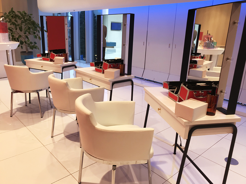 ���e�@�h���b�T�[�@�T�����h���b�T�[�@�X�^�W�I�~���[ ���e�@�J�E���^�[ A�Ŕ� �V���b�v�Ŕ@���ĊŔ@�ؐ��Ŕ@�A�C�A���Ŕ@�X�^���h�Ŕ@���O�Ŕ�